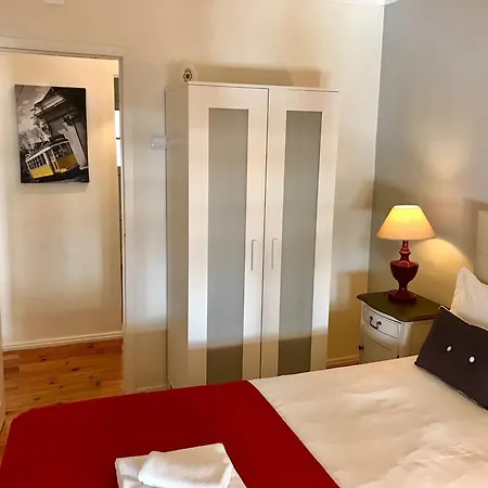 Lisbon Experience Apartments Principe Real Apartment *